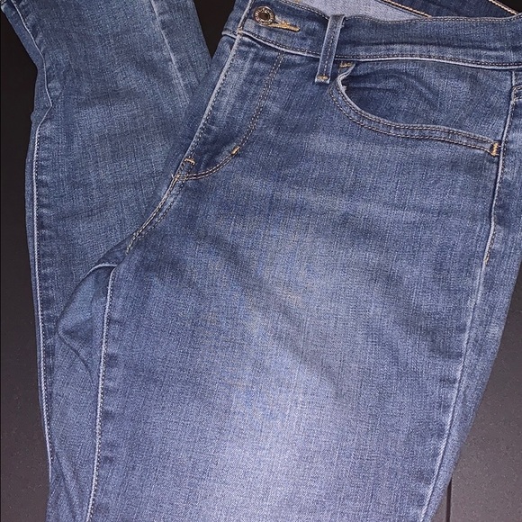 Levi’s 710 Super Skinny Jean - Picture 2 of 4